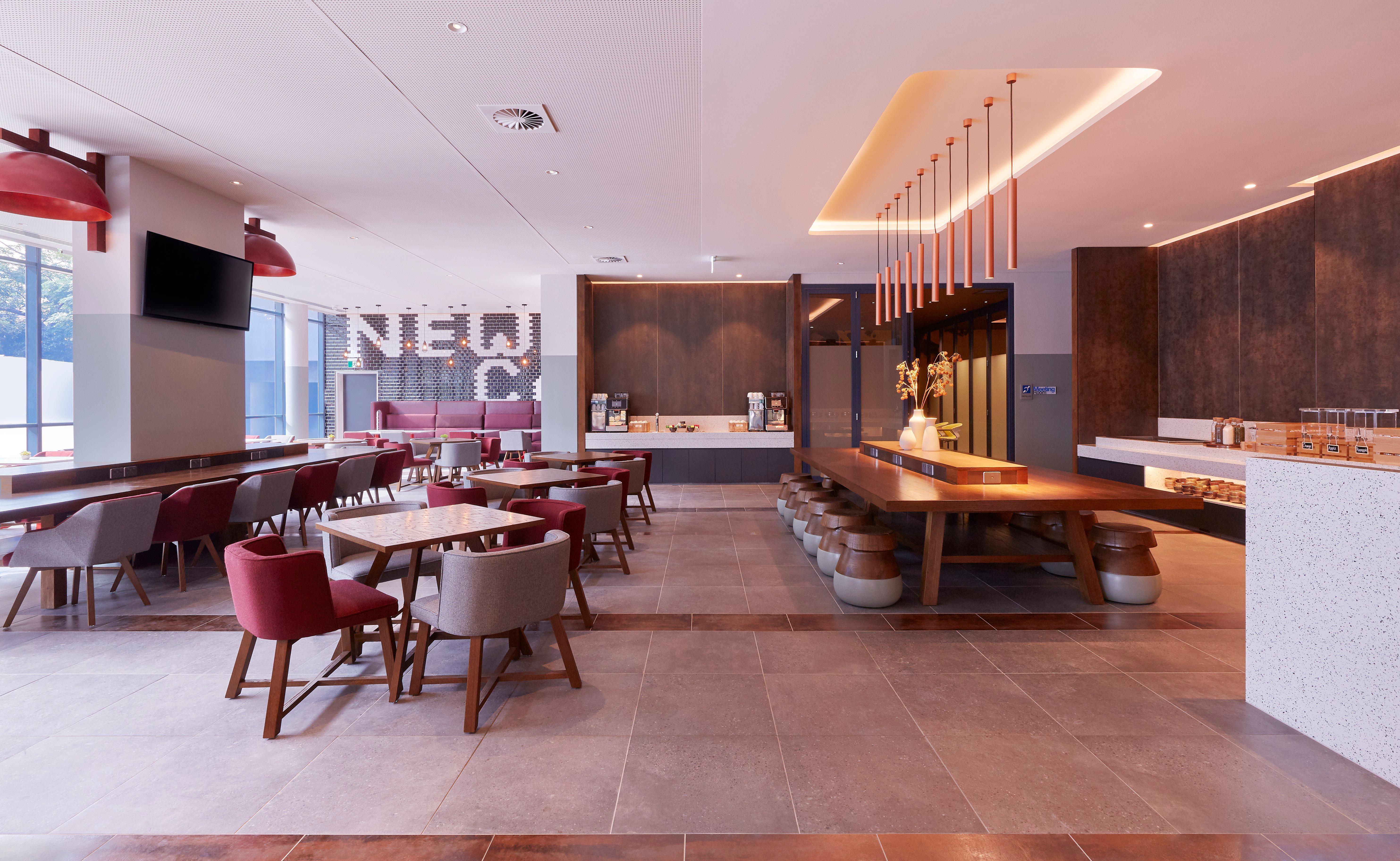 Holiday Inn Express Newcastle By Ihg Buitenkant foto