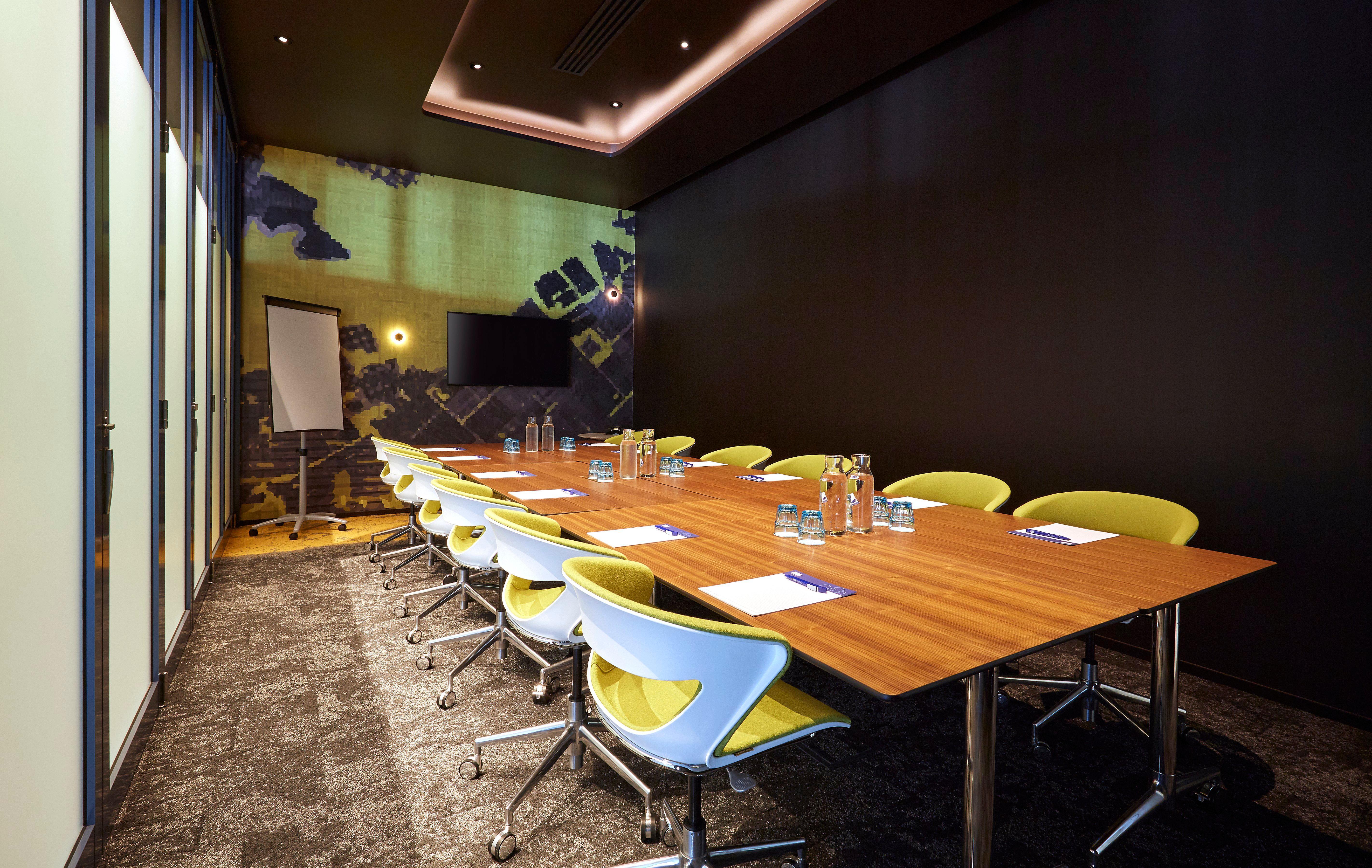 Holiday Inn Express Newcastle By Ihg Buitenkant foto