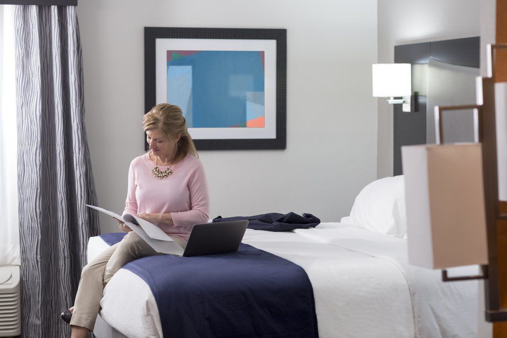 Holiday Inn Express Newcastle By Ihg Buitenkant foto